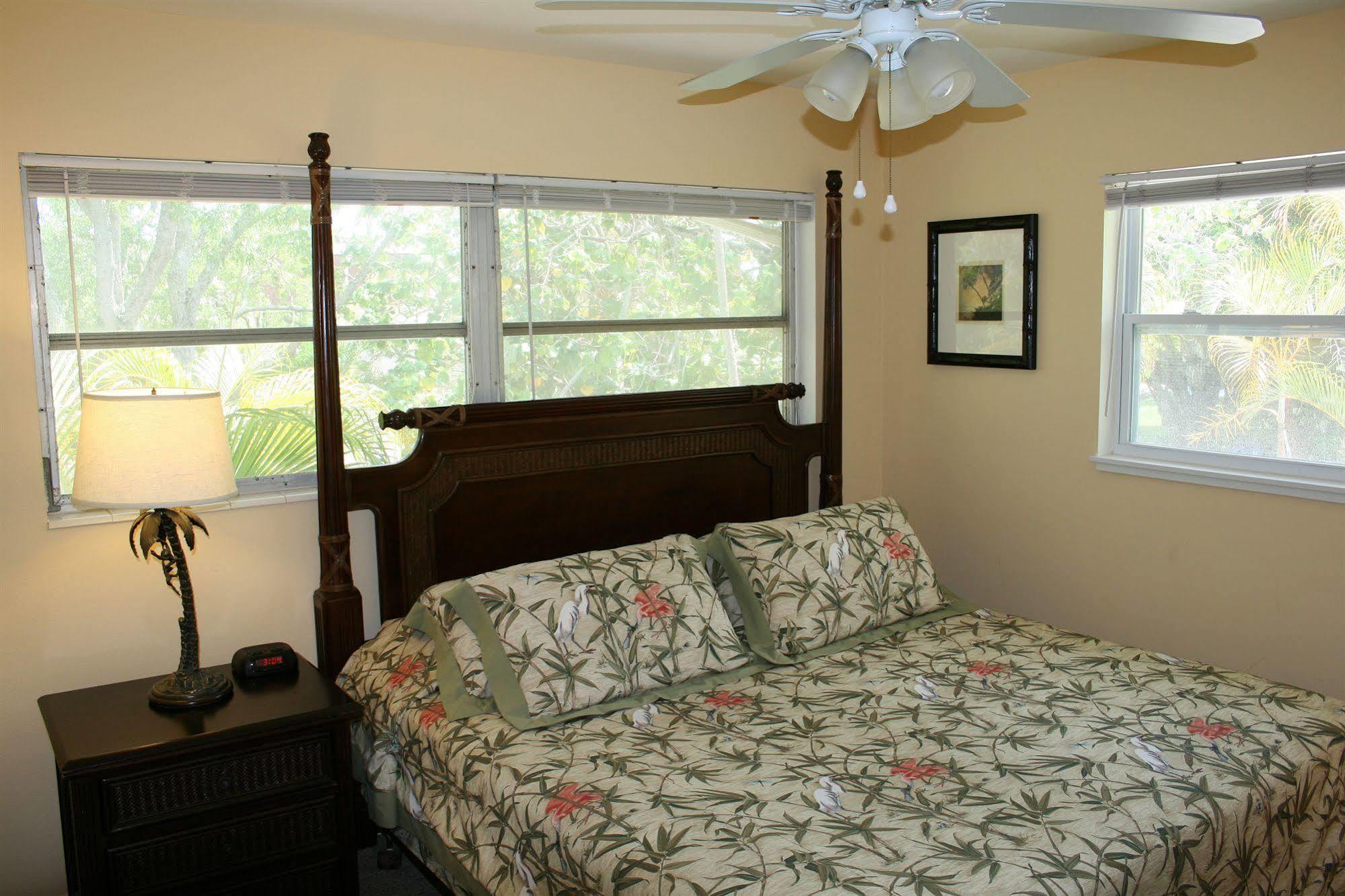 Hidden Harbor Suites Fort Myers Beach Dış mekan fotoğraf