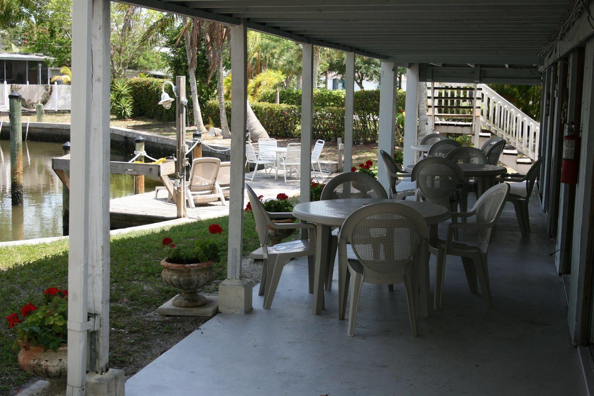 Hidden Harbor Suites Fort Myers Beach Dış mekan fotoğraf